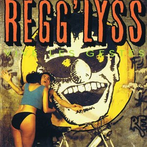 G奶美女洗澡裸奶爆乳
