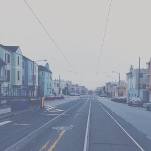 G奶美女洗澡裸奶爆乳
